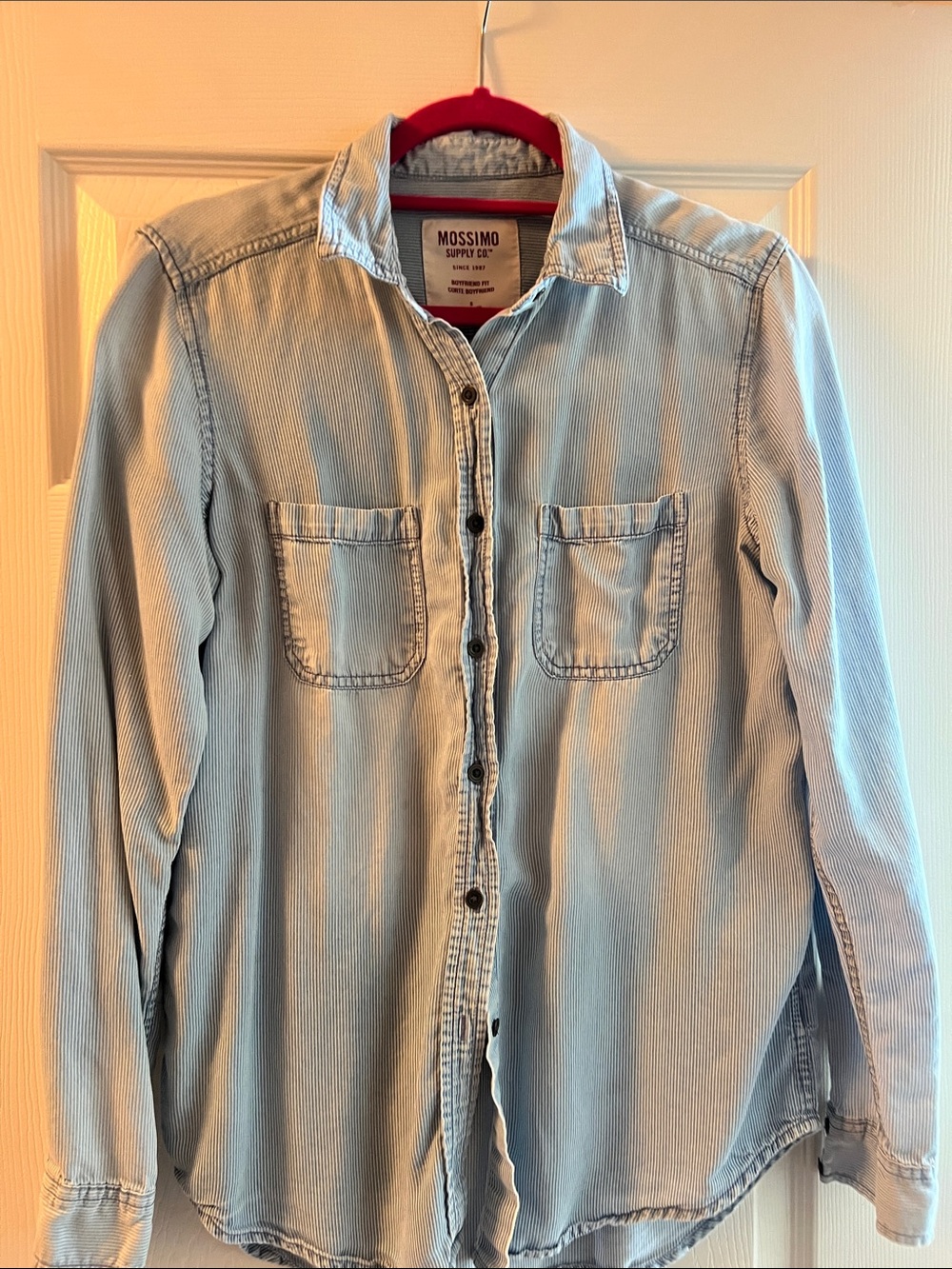 Mossimo Supply Co. Light Blue Denim Button-Down Shirt